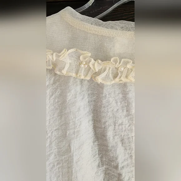 Vintage Pretty Angel Elegant Cream Blouse - Picture 8 of 8